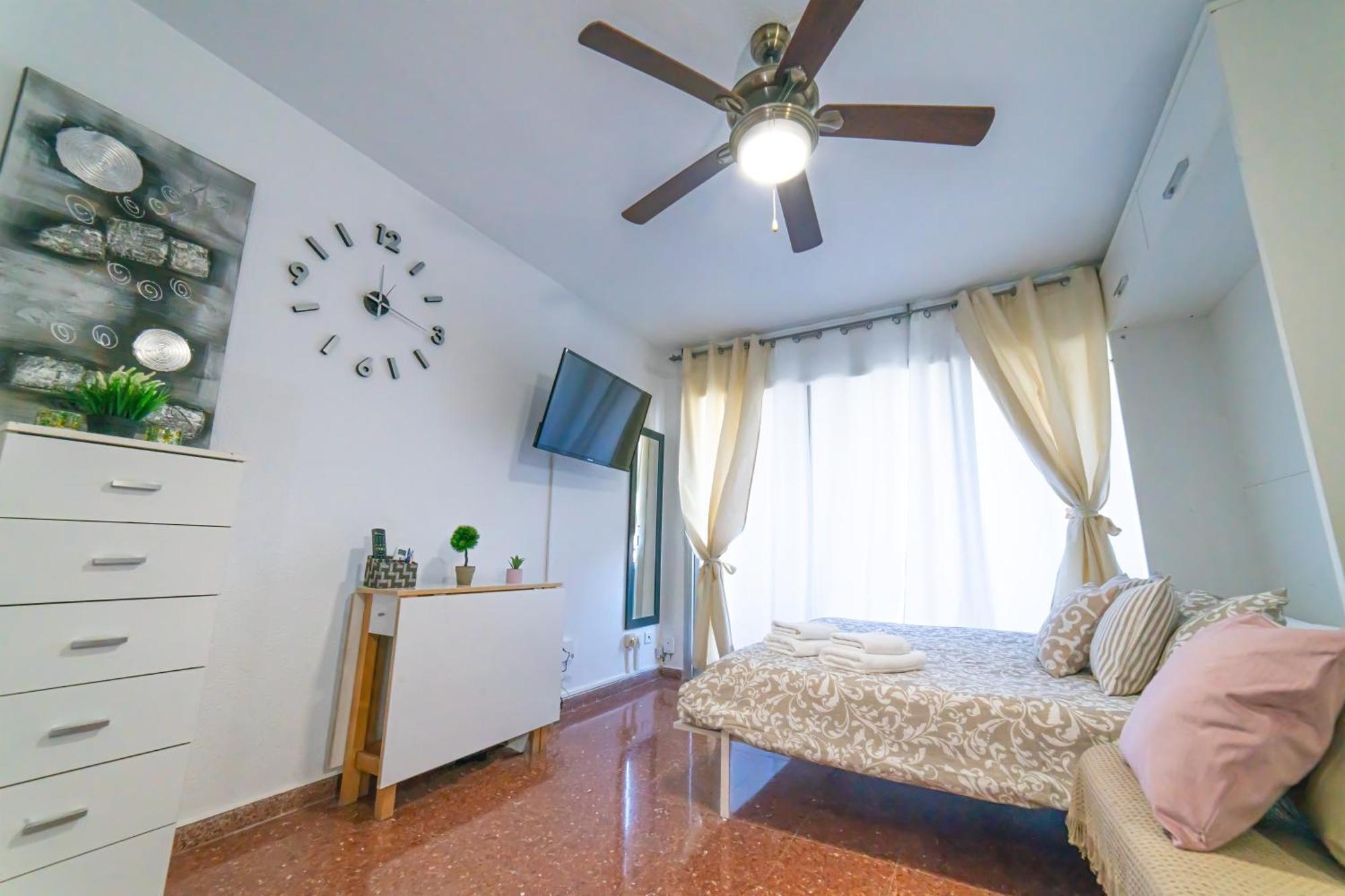 Apartamento La Brisa Malaga Exterior photo
